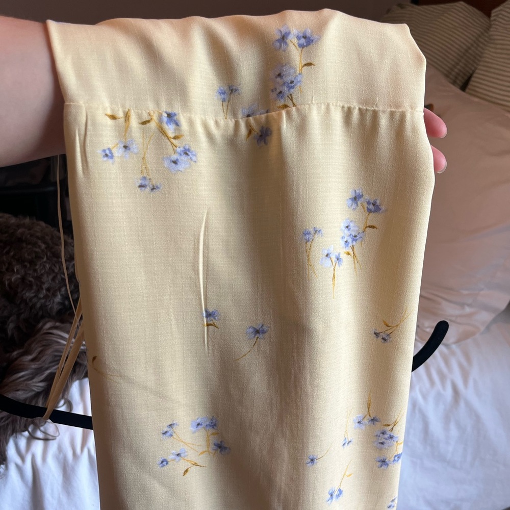 Summery Pale yellow dress